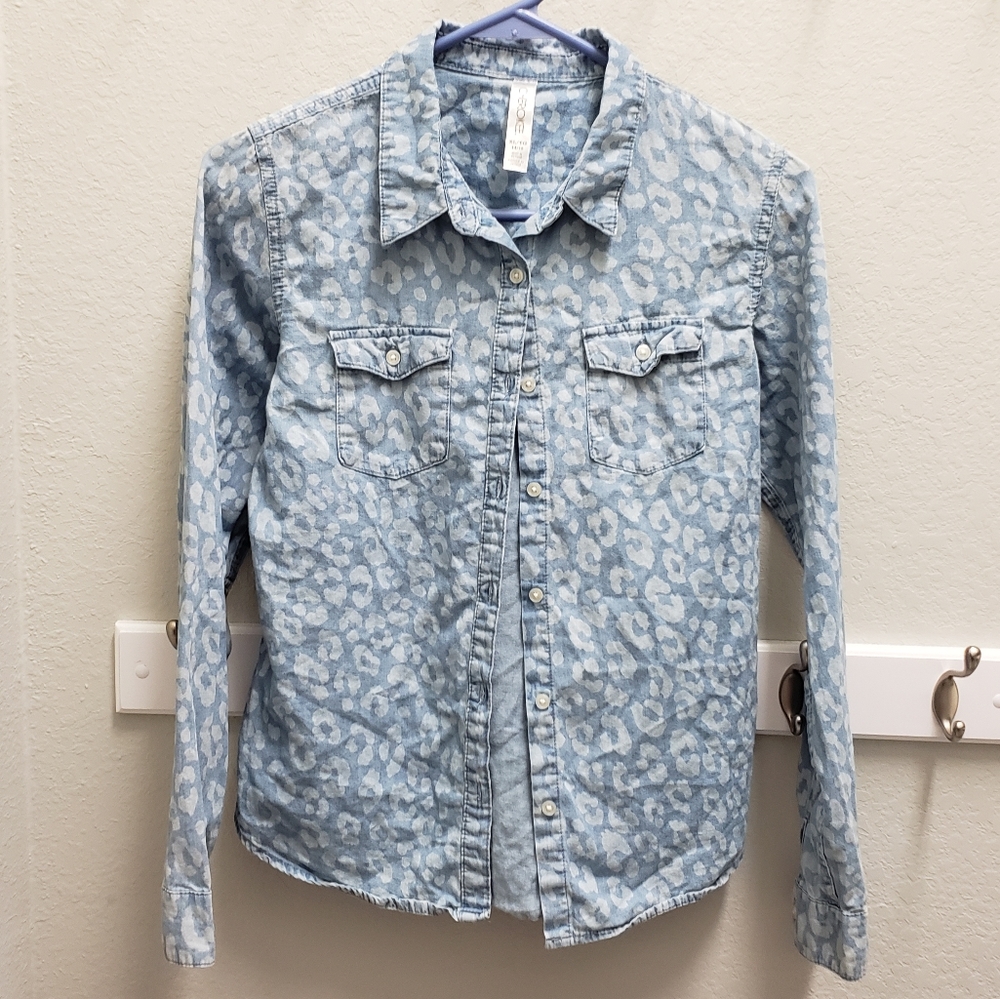 Cherokee XL 14/16 Animal Print Denim Shirt